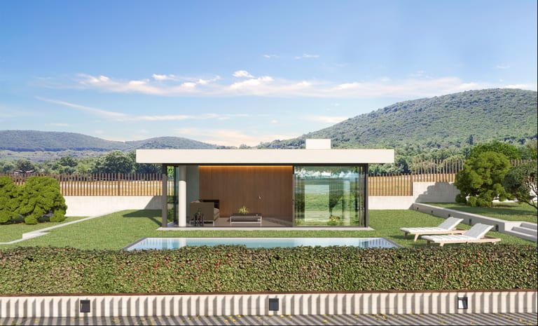 The included guesthouse with its own swimming pool